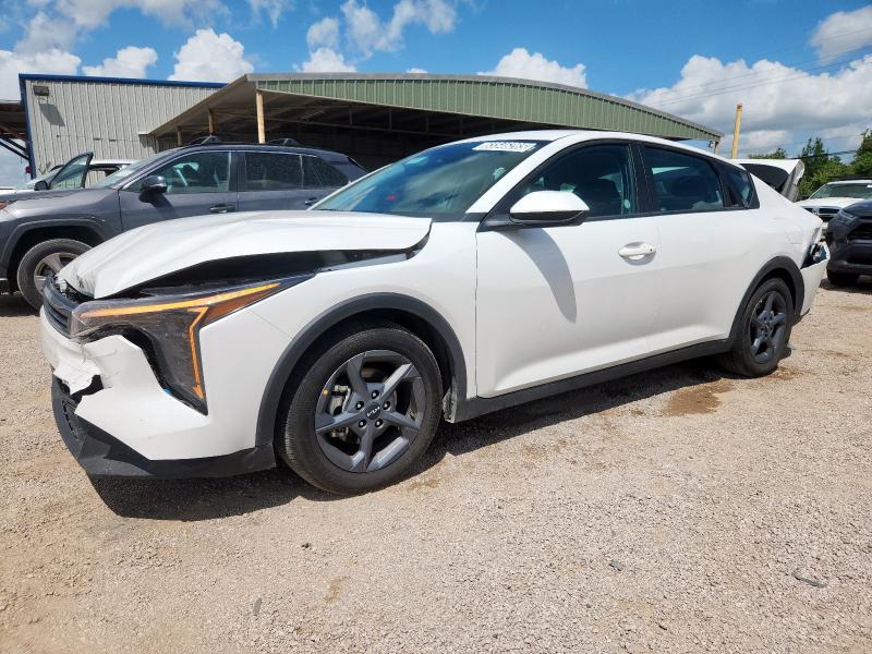 2025 Kia K4 VIN 3KPFT4DE6SE058574 COPART salvage auction — Rear End, TX - NONREPAIRABLE TITLE, sold $5,100 on 2025-08-25 (photo 1)