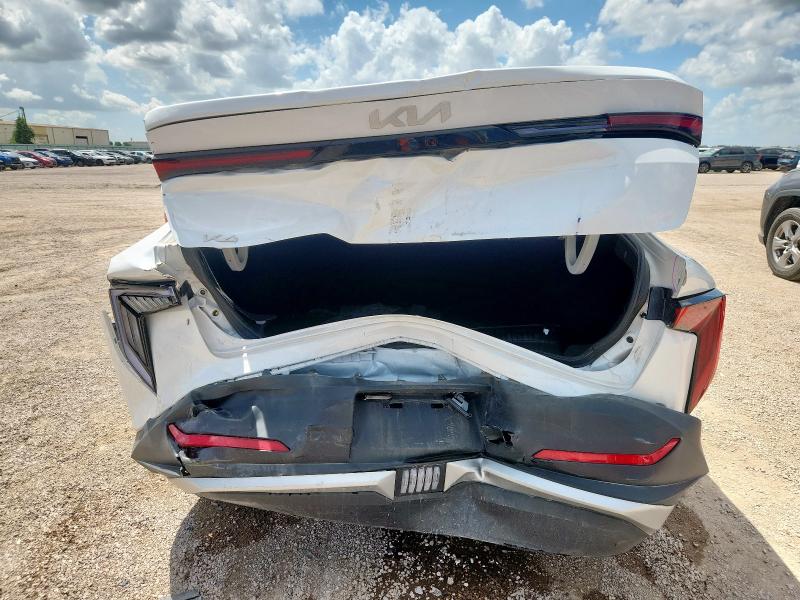 2025 Kia K4 VIN 3KPFT4DE6SE058574 COPART salvage auction — Rear End, TX - NONREPAIRABLE TITLE, sold $5,100 on 2025-08-25 (photo 6)