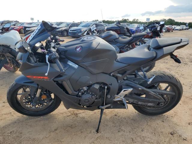 2021 Honda Cbr cycle VIN JH2SC7759MK400067 COPART salvage auction — ALL OVER, Al - Cert Of Title-Salvage Title, sold $2,700 on 2026-07-02 (photo 3)