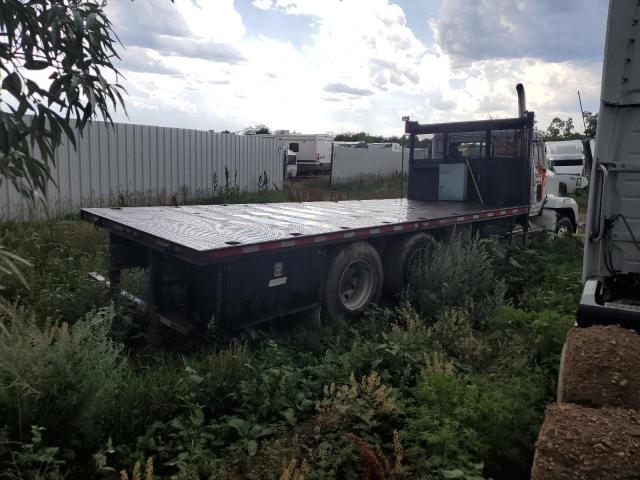 2001 Freightliner All models VIN 1FUJAHCG01PF97406 COPART salvage auction — SIDE, PO, sold $3,050 on 2026-07-07 (photo 4)