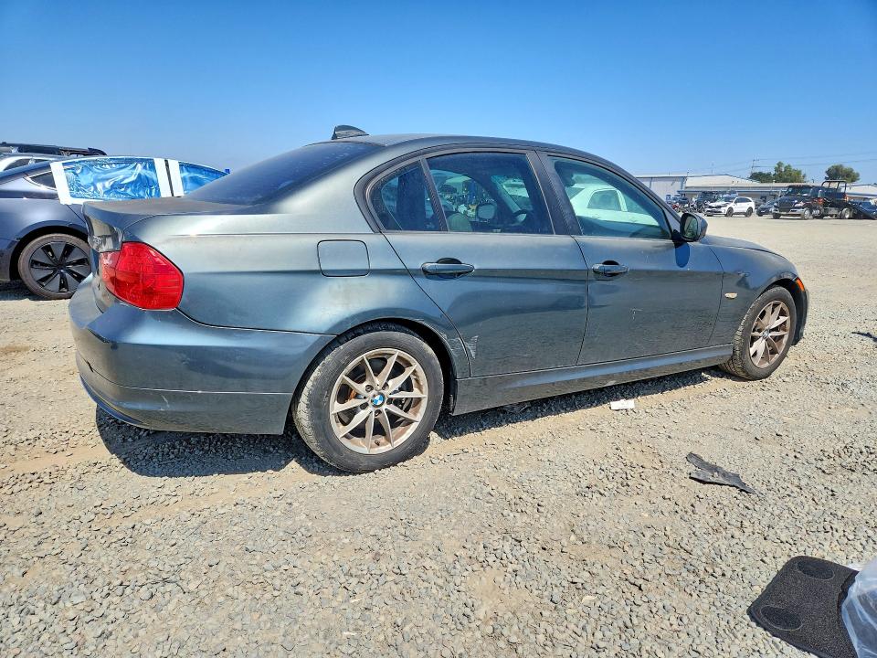 2010 BMW 3 series VIN WBAPH5G51ANM70013 COPART salvage auction — MINOR DENT/SCRATCHES, Ca - Cert Of Title-Salvaged, sold $500 on 2026-07-31 (photo 3)