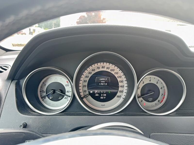 2013 Mercedes-benz C class VIN WDDGF8AB6DR274838 COPART salvage auction — MINOR DENT/SCRATCHES, Ct - Certificate Of Title (P), sold $250 on 2026-07-31 (photo 8)