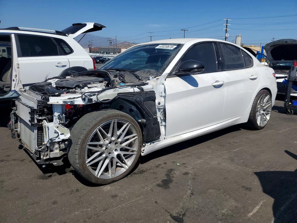 2024 Alfa romeo Giulia VIN ZARFAMAN8R7677526 COPART salvage auction — FRONT END, LQ, sold $5,400 on 2026-08-03 (photo 1)