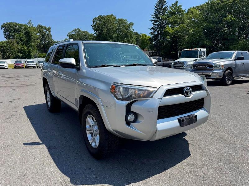 2016 Toyota 4runner VIN JTEBU5JR7G5381541 COPART salvage auction — MINOR DENT/SCRATCHES, Vt - Certificate Of Title, sold $12,200 on 2026-07-31 (photo 4)
