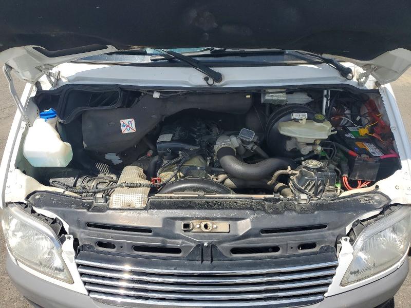 2006 Frht Sprinter VIN WDPPD944165901449 COPART salvage auction — REAR END, WA - VEHICLE CERT OF OWNERSHIP-TITL, sold $45,000 on 2026-07-27 (photo 7)