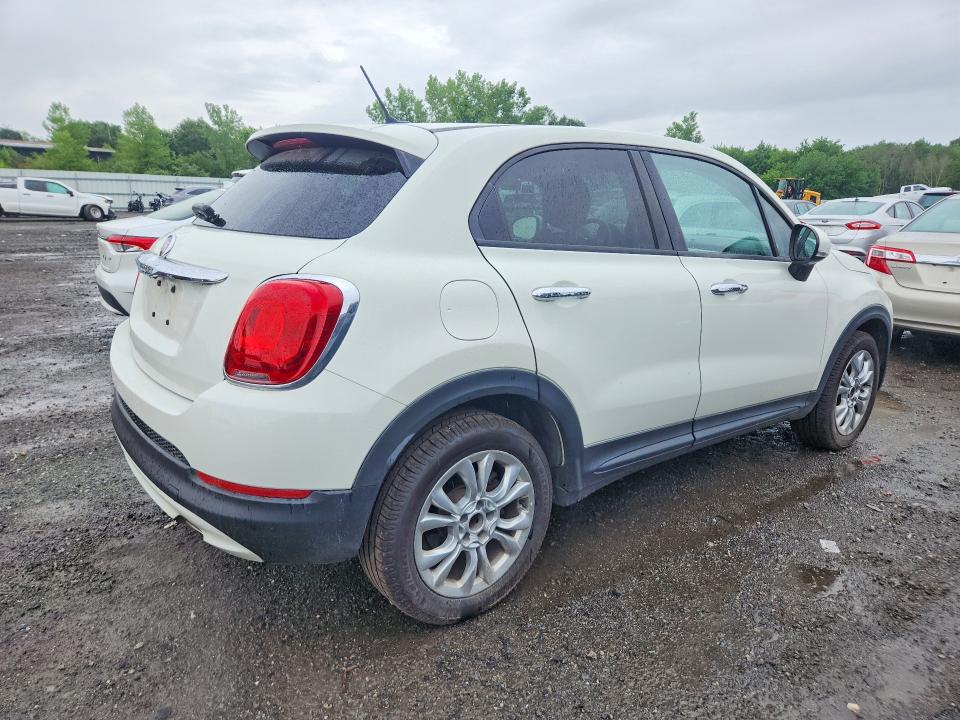 2016 Fiat 500 VIN ZFBCFXBTXGP468530 COPART salvage auction — MINOR DENT/SCRATCHES, Ma - Cert Of Title-Reconstrctd Coll, sold $575 on 2026-08-05 (photo 3)