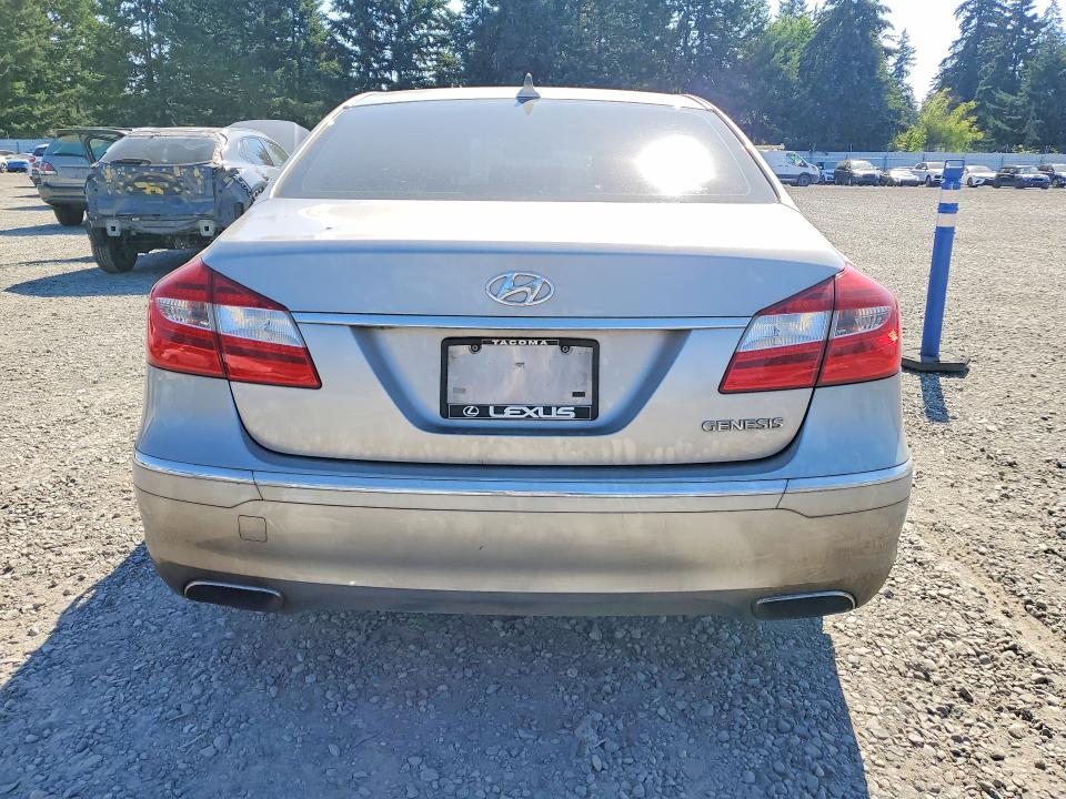 2013 Hyundai Genesis VIN KMHGC4DD7DU235354 COPART salvage auction — MECHANICAL, WA - VEHICLE CERT OF OWNERSHIP-TITL, sold $375 on 2026-07-31 (photo 6)