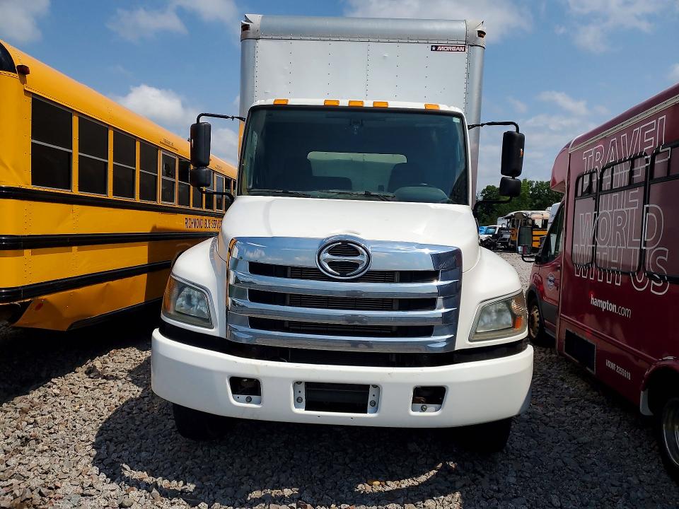2017 Hino All other VIN 5PVNJ8JV8H4S65622 COPART salvage auction — REAR END, MI - CERTIFICATE OF TITLE, sold $7,500 on 2026-07-29 (photo 5)