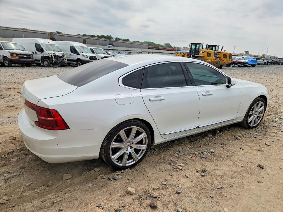 2017 Volvo S90 VIN YV1A22ML6H1008540 COPART salvage auction — MECHANICAL, Mn - Non Public Clean Title, sold $225 on 2026-08-04 (photo 3)