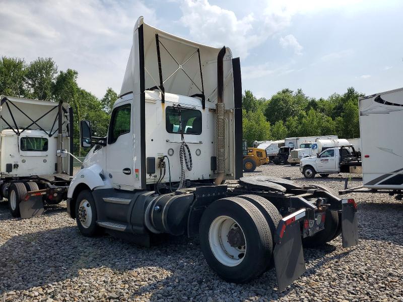 2020 Kenworth All other VIN 1XKYA48X8LJ393256 COPART salvage auction — NORMAL WEAR, IN - CERTIFICATE OF TITLE, sold $7,700 on 2026-07-09 (photo 3)