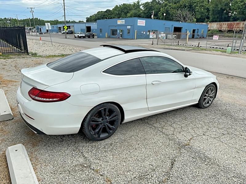 2018 Mercedes-benz C class VIN WDDWJ4JB7JF639589 COPART salvage auction — FRONT END, Mo - Certificate Of Title (P), sold $4,300 on 2026-08-04 (photo 4)