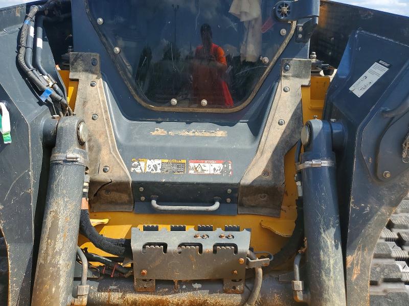 2025 John deere 335p VIN 1T0335PACSFF06769 COPART salvage auction — FRONT END, SB, sold $16,300 on 2026-07-17 (photo 7)
