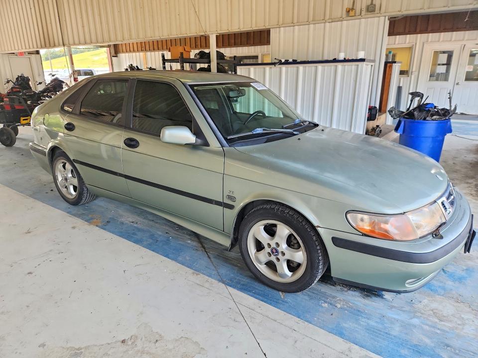 2001 Saab 9-3 VIN YS3DF55K312057802 COPART salvage auction — MINOR DENT/SCRATCHES, Co - Certificate Of Title, sold $425 on 2026-08-05 (photo 4)