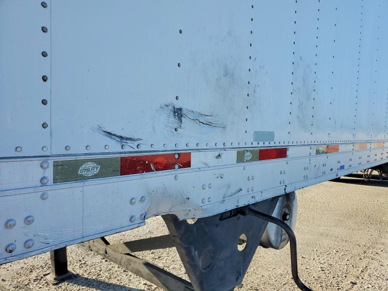 2012 Utility trailer Trailer VIN 1UYVS2534CM491301 COPART salvage auction — SIDE, NC - CERTIFICATE OF TITLE (P), sold $2,300 on 2026-07-28 (photo 9)