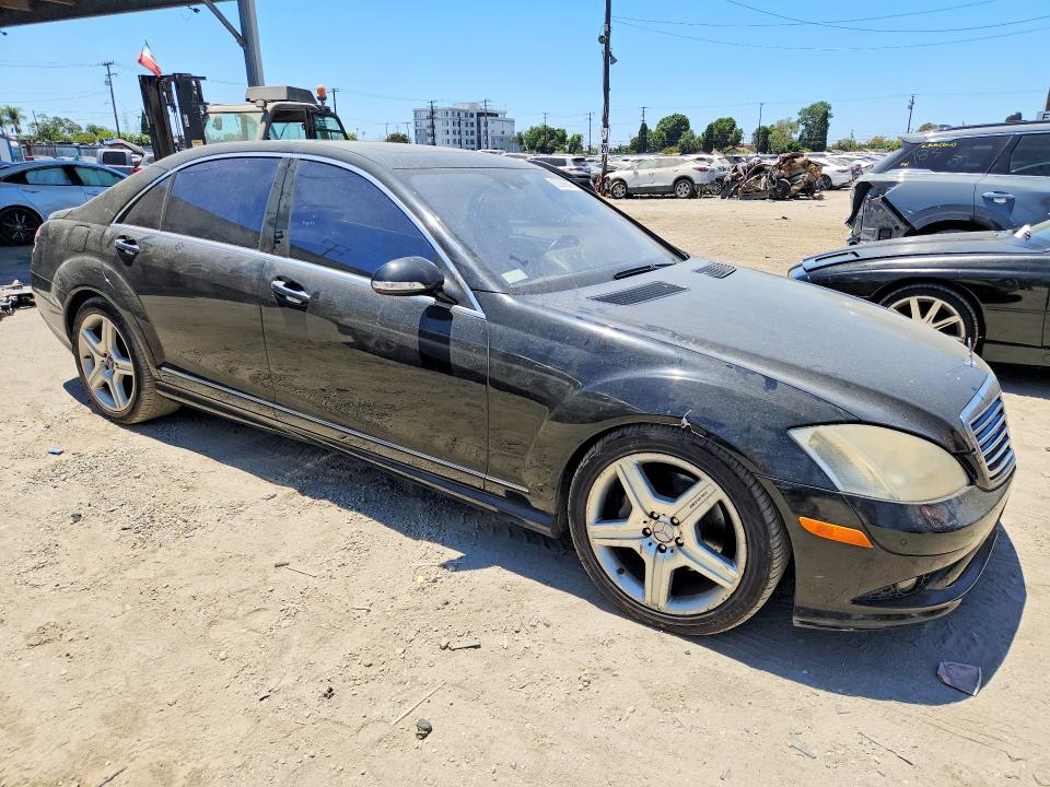 2007 Mercedes-benz S class VIN WDDNG71X87A076680 COPART salvage auction — SIDE, SC, sold $600 on 2026-08-03 (photo 4)