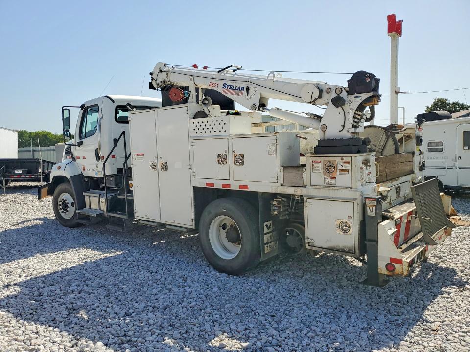 2016 Freightliner All other VIN 1FVAG0CY8GHHC7810 COPART salvage auction — MINOR DENT/SCRATCHES, NJ - CERTIFICATE OF TITLE, sold $2,550 on 2026-07-28 (photo 2)