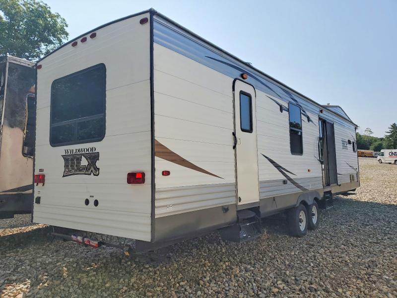 2017 Forest river 5x8 Trailers VIN 4X4TWDS24HM055955 COPART salvage auction — MINOR DENT/SCRATCHES, CT, sold $7,100 on 2026-09-01 (photo 4)