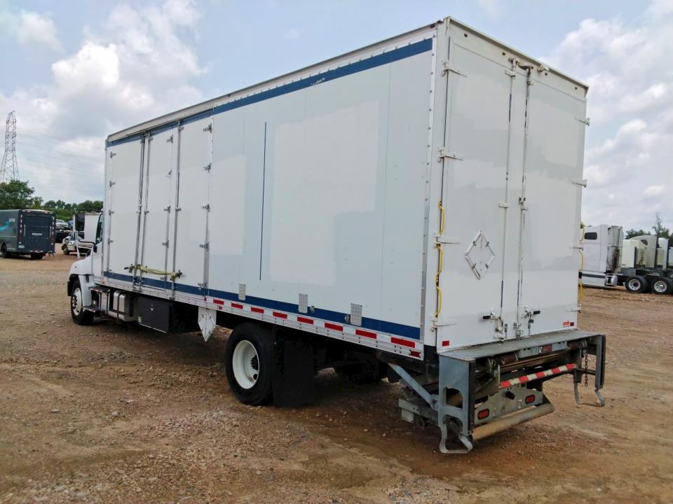 2019 Hino All other VIN 5PVNE8JV0K4S57445 COPART salvage auction — MINOR DENT/SCRATCHES, NC - DEALER ONLY CLEAN TITLE, sold $5,200 on 2026-07-30 (photo 2)