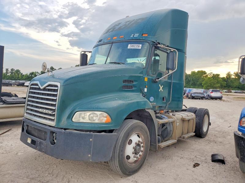 2015 Mack All other VIN 1M1AW01X7FM006927 COPART salvage auction — MINOR DENT/SCRATCHES, IN - CERTIFICATE OF TITLE, sold $2,550 on 2026-07-31 (photo 2)