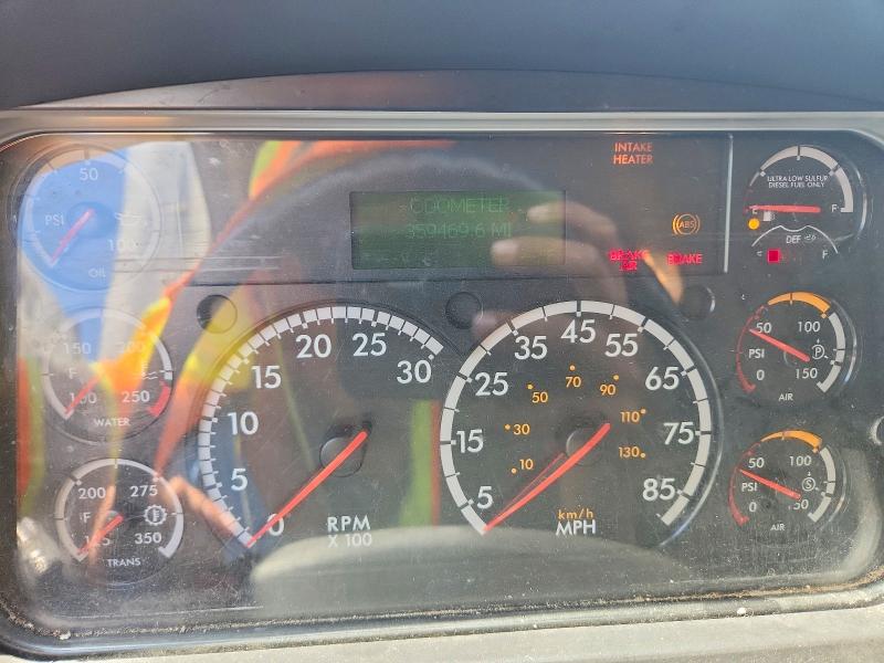 2022 Frht - freightliner All other VIN 1FVACWFC6NHNC8750 COPART salvage auction — MECHANICAL, DV, sold $5,900 on 2026-08-10 (photo 9)