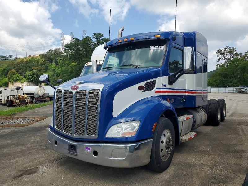 2017 Peterbilt All other VIN 1XPBDP9X7HD432285 COPART salvage auction — NORMAL WEAR, CT, sold $8,400 on 2026-07-16 (photo 2)