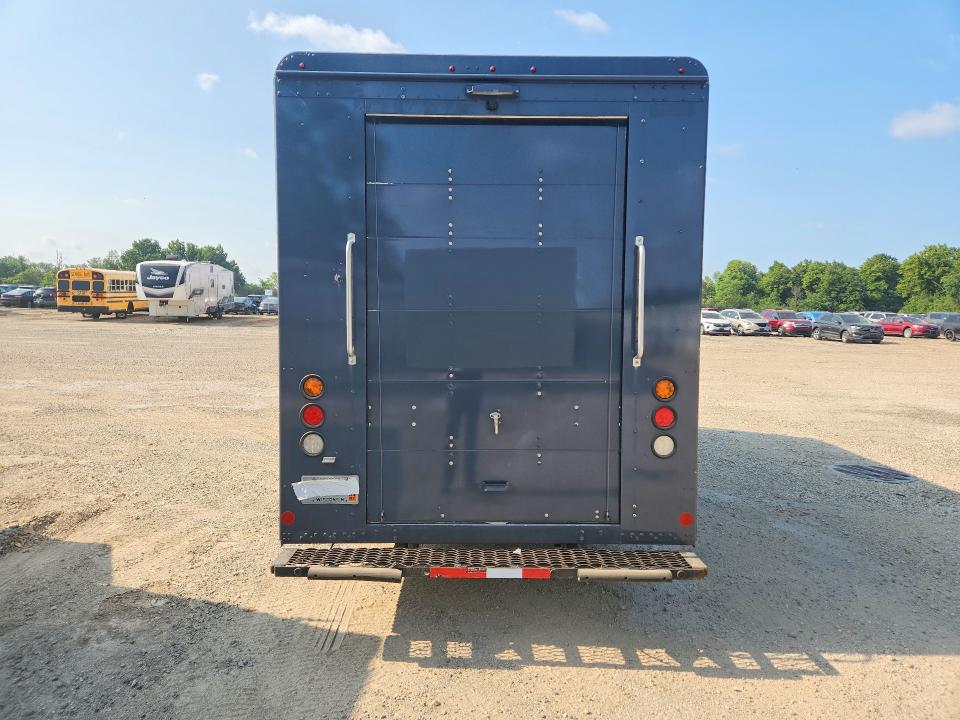 2021 Freightliner All other VIN 4UZAC2GA1MCMM9743 COPART salvage auction — NORMAL WEAR, WI - CERTIFICATE OF TITLE, sold $1,550 on 2026-08-20 (photo 6)