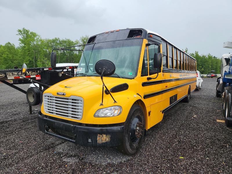 2009 Freightliner All other VIN 4UZABRDT49CAJ0712 COPART salvage auction — REAR END, VA - CERT OF TITLE - SALVAGE, sold $2,350 on 2026-07-30 (photo 2)