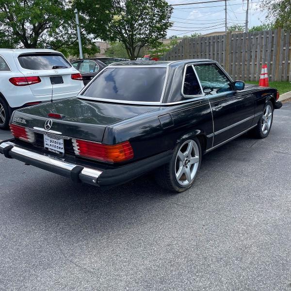 1988 Mercedes-benz Sl-class VIN WDBBA48D5JA084797 COPART salvage auction — NORMAL WEAR, CT, sold $8,700 on 2026-07-11 (photo 4)