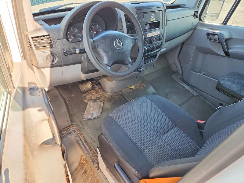 2011 Mercedes-benz Sprinter VIN WD3PE8CB4B5606056 COPART salvage auction — ALL OVER, CT, sold $125 on 2026-08-04 (photo 8)