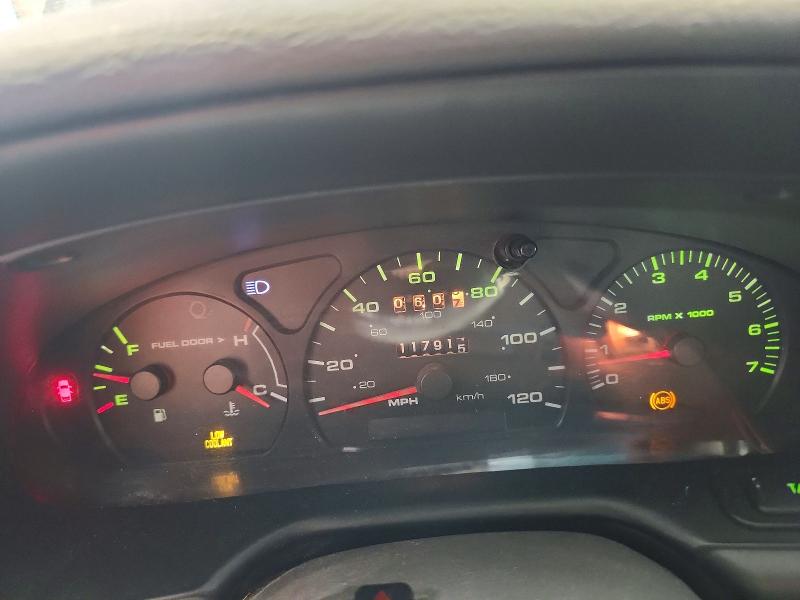 2001 Mercury Sable VIN 1MEFM55S01G646359 COPART salvage auction — SIDE, IA - SALVAGE W/SALVAGE HISTORY, sold $400 on 2026-07-31 (photo 9)