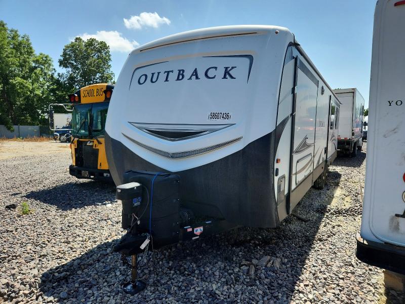 2018 Dutchman Outback VIN 4YDT3262XJB453750 COPART salvage auction — ROOF, ST, sold $9,100 on 2026-08-27 (photo 2)