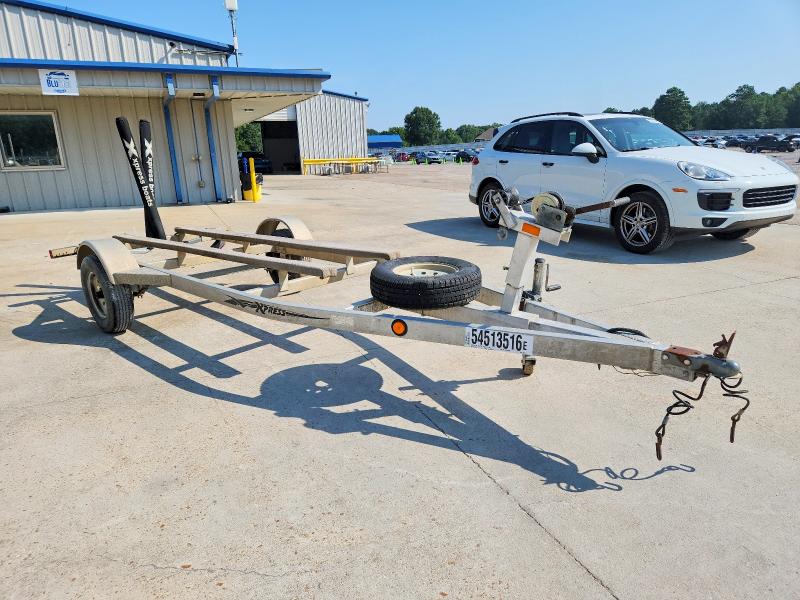 2009 Trail king Boat trail VIN 5HEAV18179H130917 COPART salvage auction — MINOR DENT/SCRATCHES, MS - CERT OF TITLE-SALVAGED, sold $225 on 2026-07-31 (photo 1)