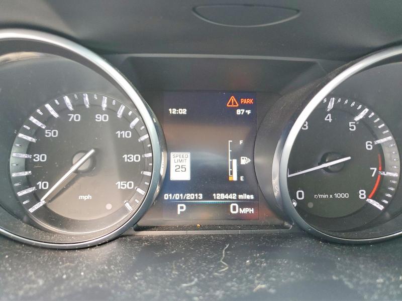 2016 Land rover Discovery VIN SALCR2BGXGH595954 COPART salvage auction — NORMAL WEAR, CT, sold $1,750 on 2026-07-21 (photo 9)