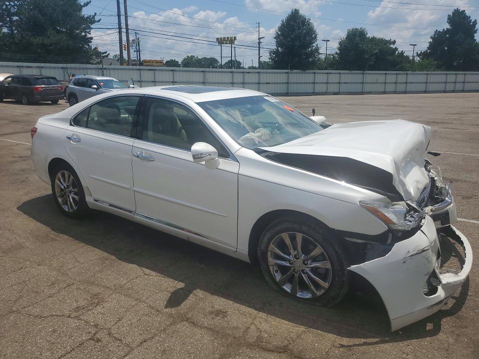 2011 Lexus ES350 VIN JTHBK1EG6B2435528 COPART salvage auction — FRONT END, OH - CERT OF TITLE-SALVAGE, sold $775 on 2026-07-31 (photo 4)