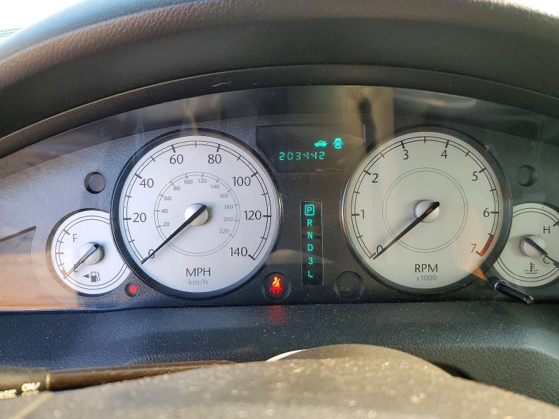 2006 Chrysler 300 VIN 2C3LA43R16H246463 COPART salvage auction — MECHANICAL, Va - Certificate Of Title, sold $300 on 2026-08-01 (photo 9)