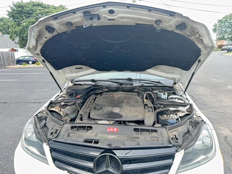 2013 Mercedes-benz C class VIN WDDGF8AB6DR274838 COPART salvage auction — MINOR DENT/SCRATCHES, Ct - Certificate Of Title (P), sold $250 on 2026-07-31 (photo 7)