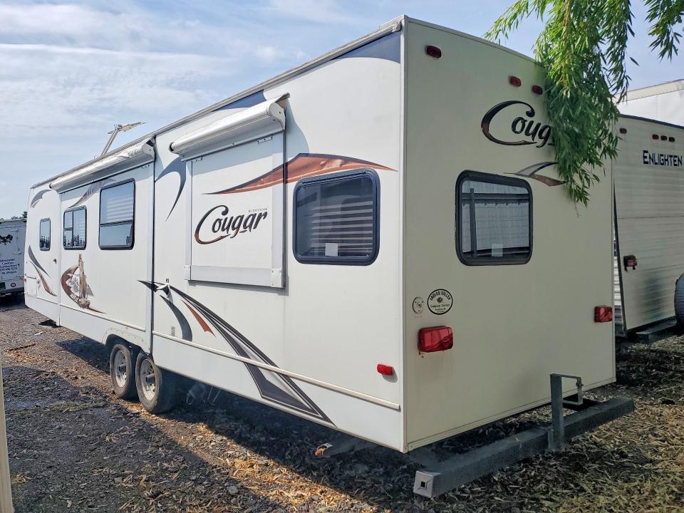 2011 Cougar Recreation VIN 4YDT31S22BV502648 COPART salvage auction — BURN, PA - CERT OF SALVAGE-W=FLOOD VEH, sold $175 on 2026-07-21 (photo 2)