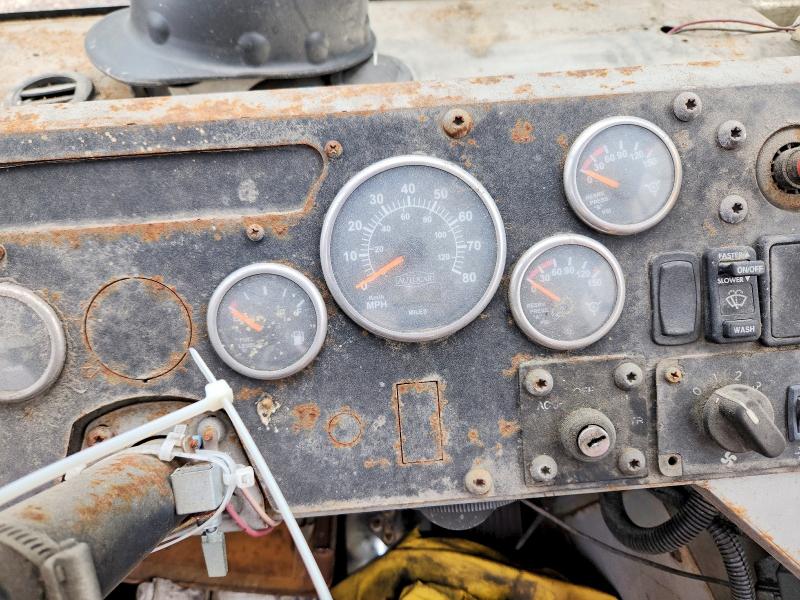 2017 Autocar All other VIN 516G4G4B1HH223906 COPART salvage auction — NORMAL WEAR, IN - CERTIFICATE OF TITLE, sold $275 on 2026-07-28 (photo 9)