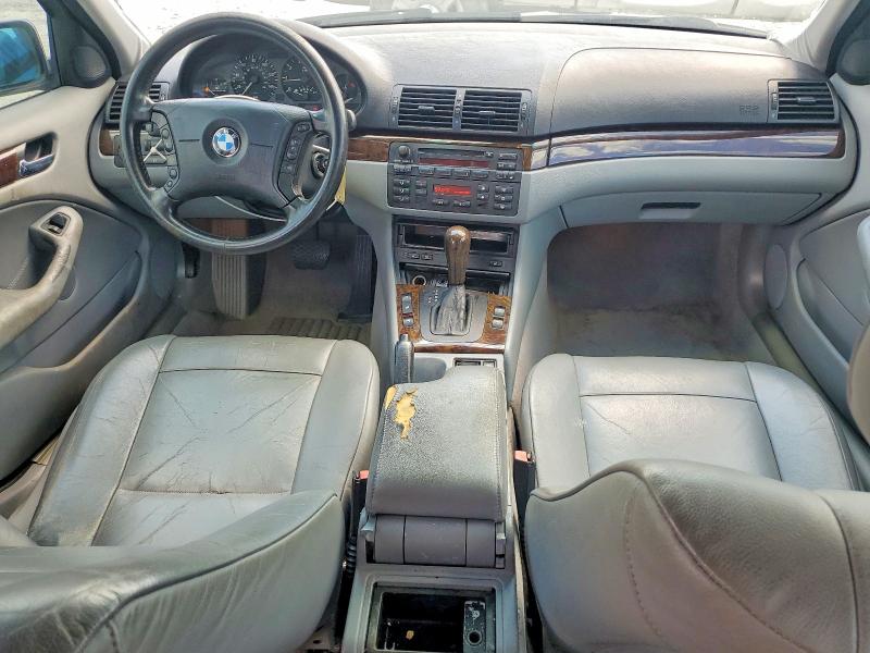 2005 BMW 3 series VIN WBAEV33425KW16816 COPART salvage auction — FRONT END, Ga - Cert Of Title-Salvage, sold $225 on 2026-08-03 (photo 8)