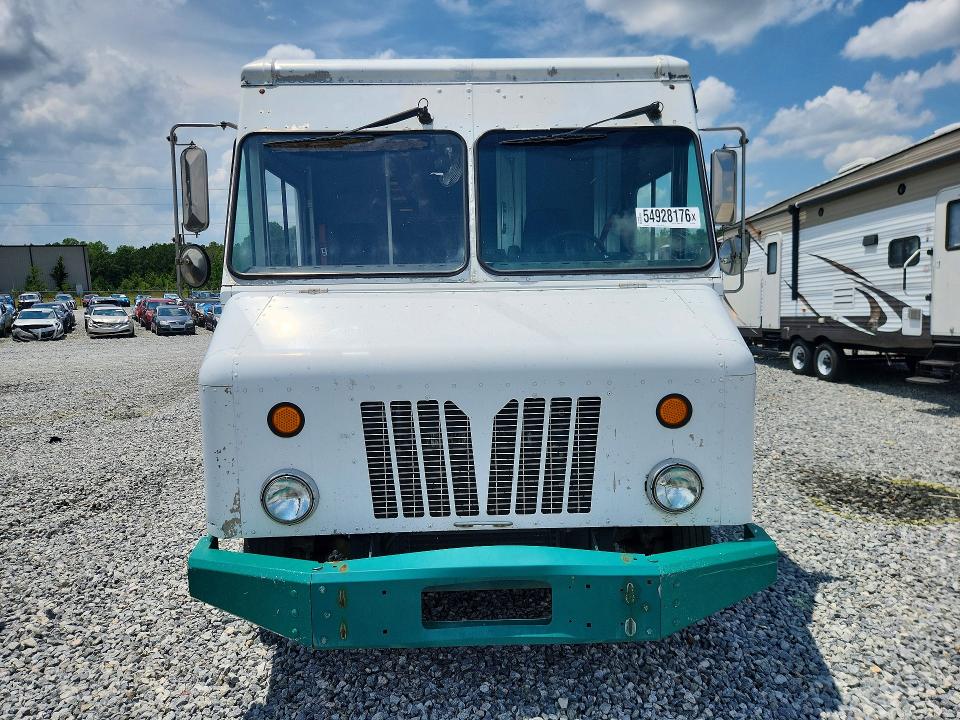 2015 Freightliner All other VIN 4UZAC2DV4FCGP3280 COPART salvage auction — NORMAL WEAR, CT, sold $7,400 on 2026-07-28 (photo 5)
