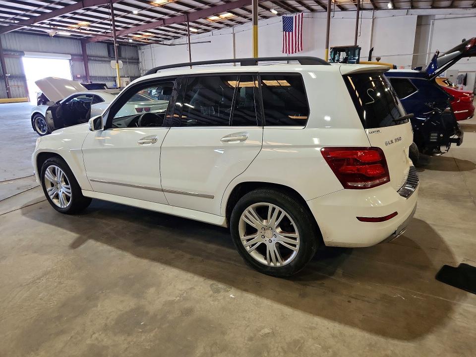 2015 Mercedes-benz Glk-class VIN WDCGG5HB8FG437638 COPART salvage auction — MECHANICAL, Fl - Certificate Of Title (P), sold $3,450 on 2026-08-03 (photo 2)
