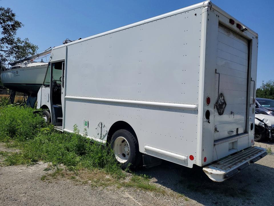 2013 Freightliner All other VIN 4UZAANDUXDCFE4807 COPART salvage auction — FRONT END, OA, sold $300 on 2026-07-29 (photo 2)