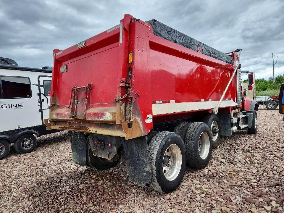 2018 Mack All other VIN 1M2AX09C9JM038748 COPART salvage auction — SIDE, PA - CERTIFICATE OF SALVAGE, sold $25,500 on 2026-07-30 (photo 3)