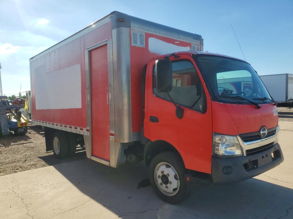 2017 Hino All other VIN JHHSDM2H8HK005855 COPART salvage auction — NORMAL WEAR, AZ - CERTIFICATE OF TITLE (P), sold $6,500 on 2026-08-01 (photo 4)