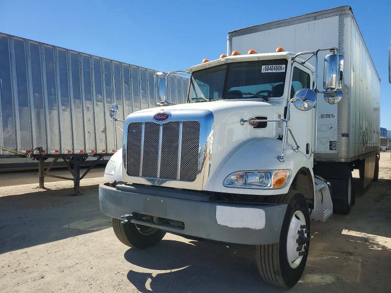 2016 Peterbilt All other VIN 1XP9AJ8X5GD340144 COPART salvage auction — NORMAL WEAR, IN - DIS/DLR/EXP ONLY CLEAN TITLE, sold $7,600 on 2026-07-28 (photo 2)
