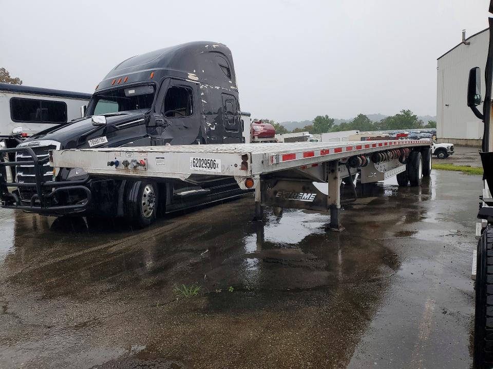 2017 Extreme Travel trl VIN 1E9AA4521H1588001 COPART salvage auction — NORMAL WEAR, IN - CERTIFICATE OF TITLE, sold $1,600 on 2026-07-28 (photo 1)