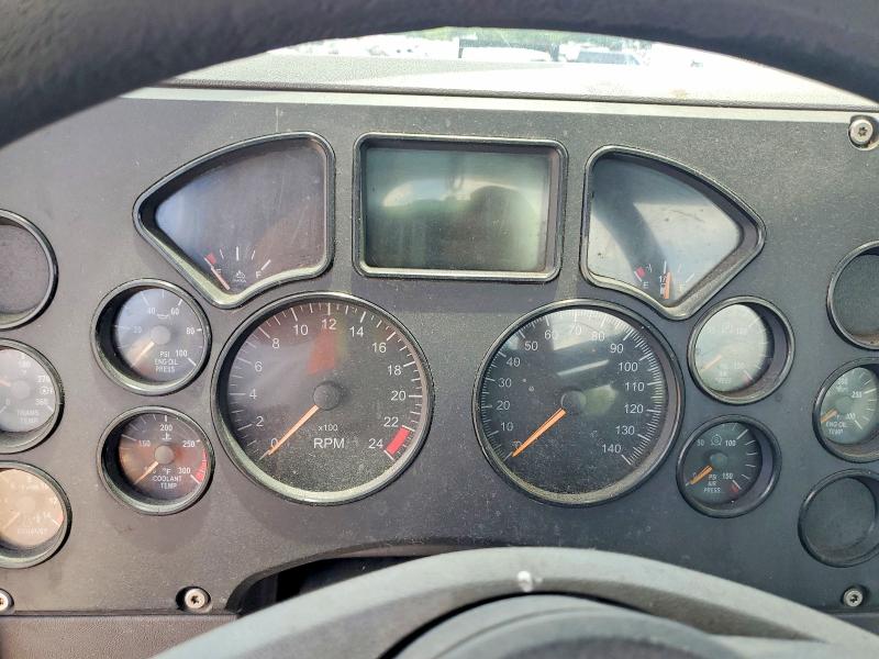 2015 Mack All other VIN 1M1AW01X2FM006933 COPART salvage auction — MINOR DENT/SCRATCHES, IN - CERTIFICATE OF TITLE, sold $2,900 on 2026-07-31 (photo 9)