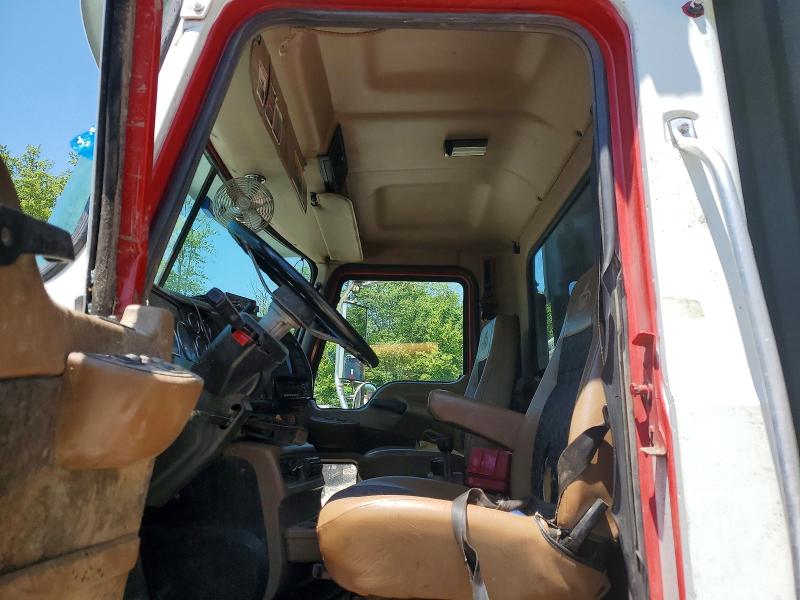 2005 Mack All other VIN 1M2AG11C65M018254 COPART salvage auction — ROLLOVER, ST, sold $8,000 on 2026-07-23 (photo 7)