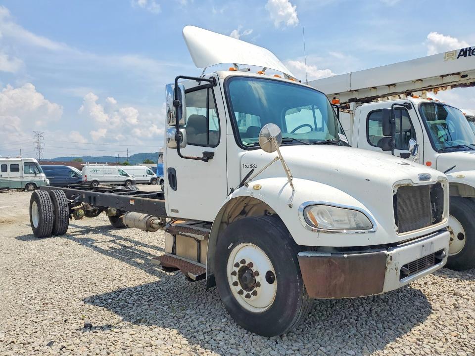 2012 Freightliner All other VIN 1FVACWDT9CDBF0708 COPART salvage auction — ALL OVER, IN - CERTIFICATE OF TITLE (P), sold $4,950 on 2026-08-14 (photo 4)