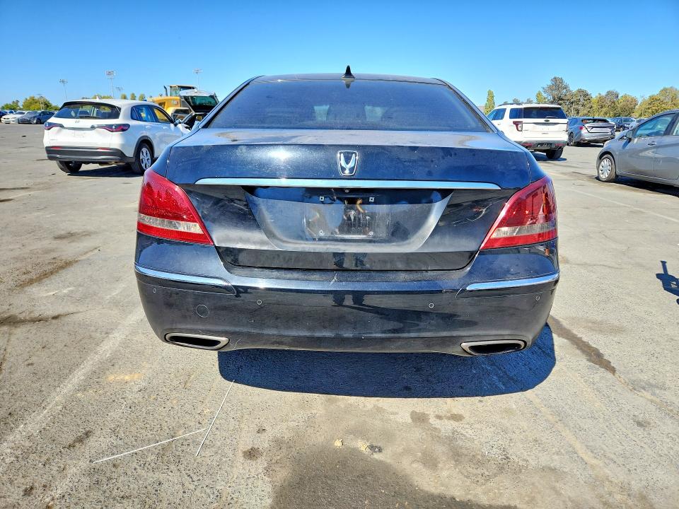 2013 Hyundai Equus VIN KMHGH4JH2DU064344 COPART salvage auction — FRONT END, Ca - Dis/Dlr/Exp Only Clean Title, sold $325 on 2026-07-31 (photo 6)